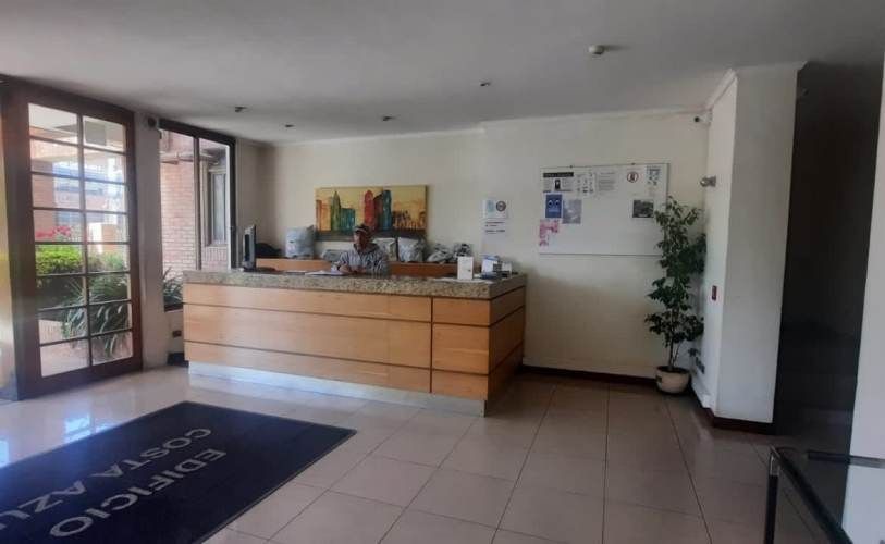 Departamento en Edificio Costo Azul