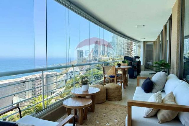 Vista despejada al mar