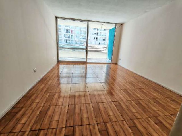 Amplio 2D-2B-1Estac. San Isidro/Marcoleta-metro Santa Lucía.