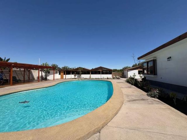 ESPECTACULAR CASA EN ARRIENDO  CAMINO AL ALBA COPIAPO