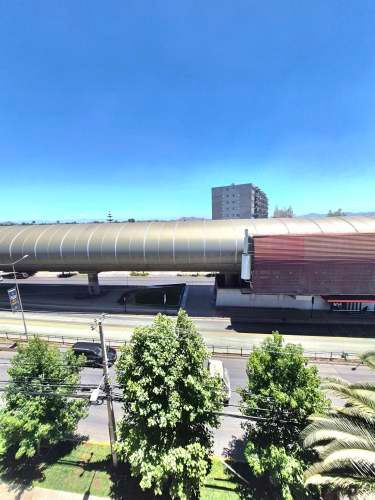 MARAVILLOSO DPTO CON METRO A LA SALIDA