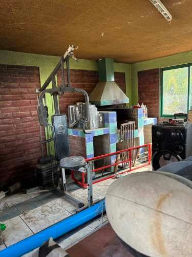 EN ARRIENDO GRAN CASA EN PARCELA