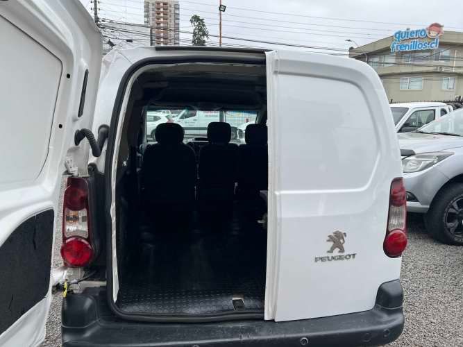 PEUGEOT PARTNER 2017 DIESEL