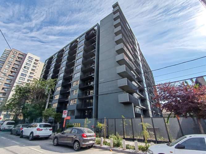 C. San Cristóbal 122 [2911-4]