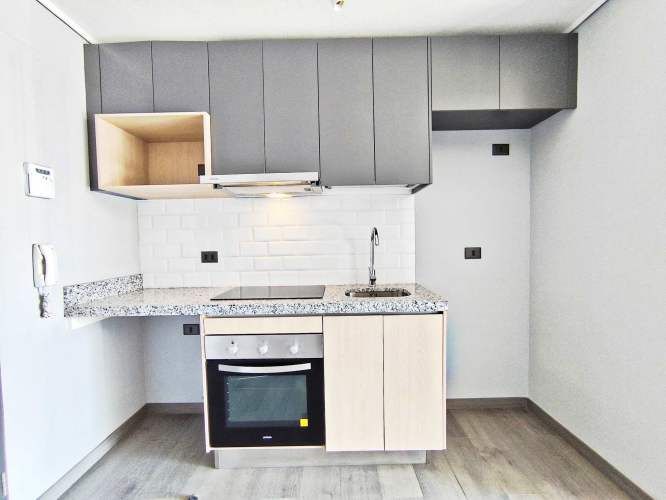 C. San Cristóbal 122 [2911-4]