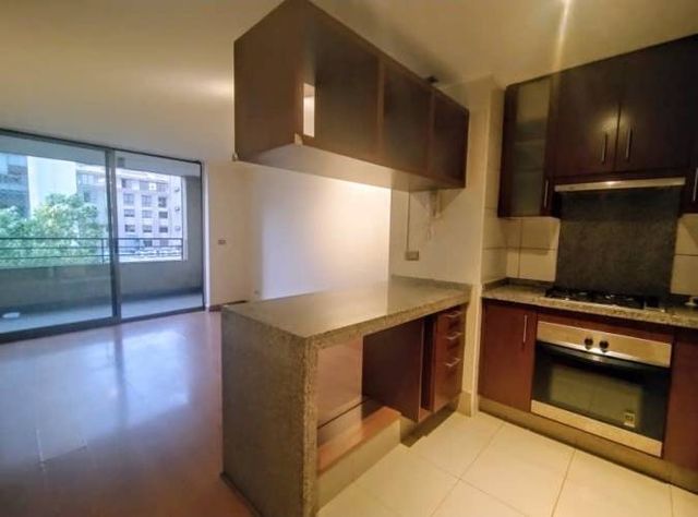 MARCHANT PEREIRA, EUROPA