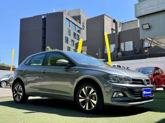 VOLKSWAGEN POLO NUEVO POLO 1.6L MT HIGHLINE - 2021 | 3512