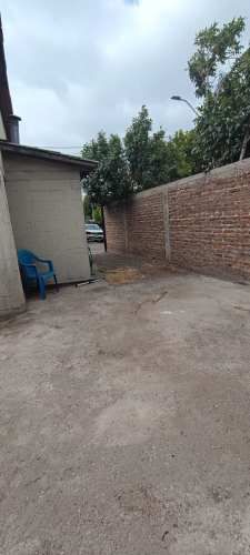 CONFRATERNIDAD CASA ESQUINA AMPLIO TERRENO (138208)