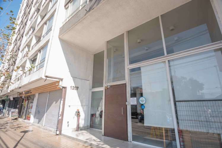 Avenida Vicuña Macke [88-1]