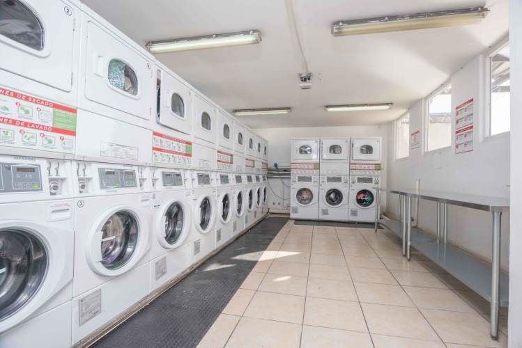 Avenida Vicuña Macke [88-1]