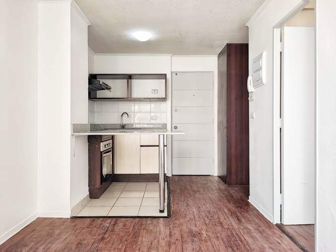 Avenida Vicuña Macke [88-1]