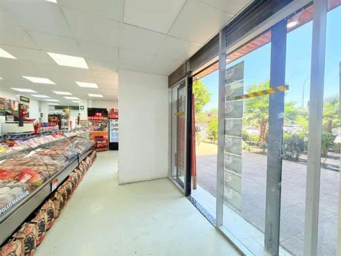 LOCAL COMERCIAL Av. Manuel Rodríguez con Moneda