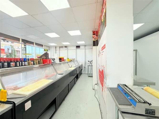 LOCAL COMERCIAL Av. Manuel Rodríguez con Moneda