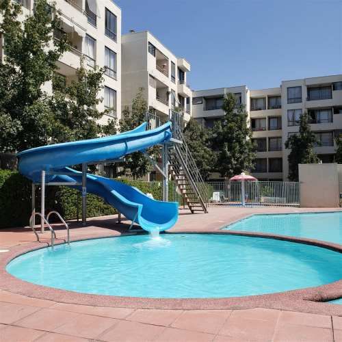 DEPARTAMENTO María Elena / Metro Los Quillayes