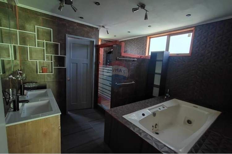 Parcela ,ideal centro de rehab. con vista al lago