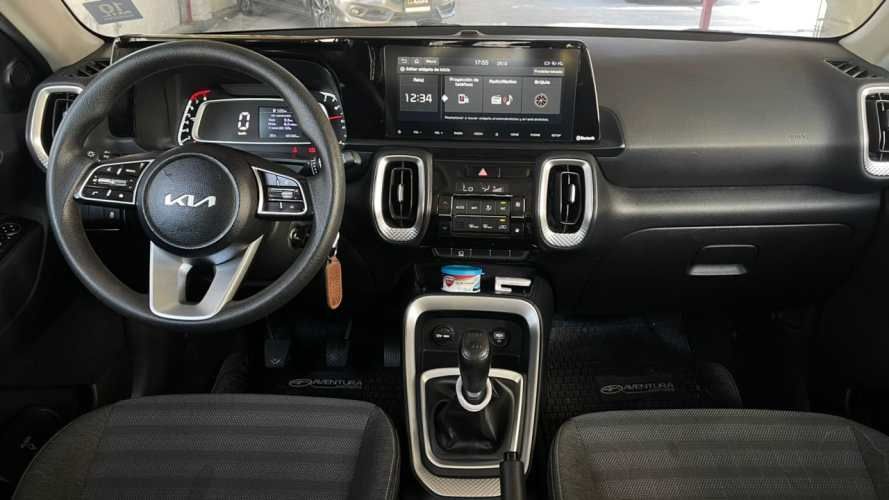 Kia Sonet EX 1.5 (2023)