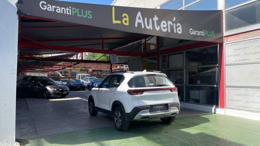 Kia Sonet EX 1.5 (2023)