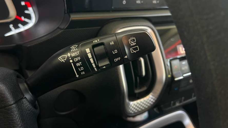 Kia Sonet EX 1.5 (2023)