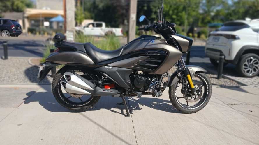 SUZUKI INTRUDER 150 ABS