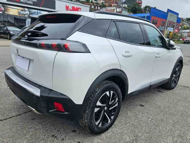 Peugeot 2008 2022 2008 Allure 1.2