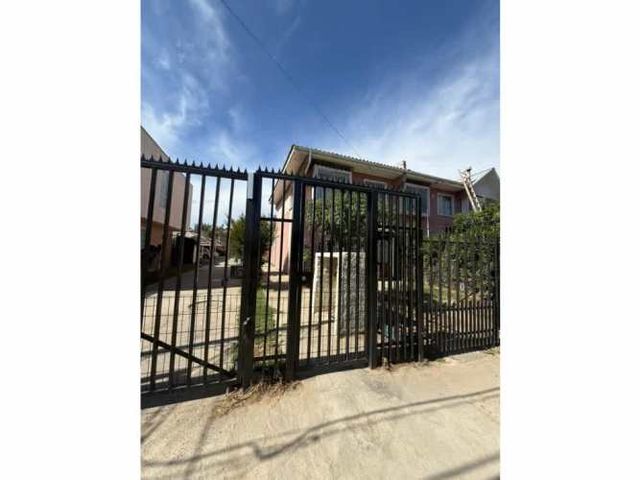 SE VENDE CASA 2 DORMITORIOS VILLA ALEMANA NORTE