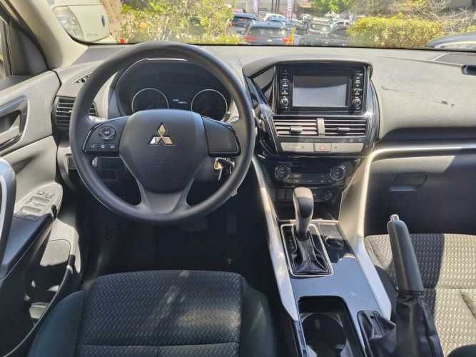 MITSUBISHI ECLIPSE CROSS 2024