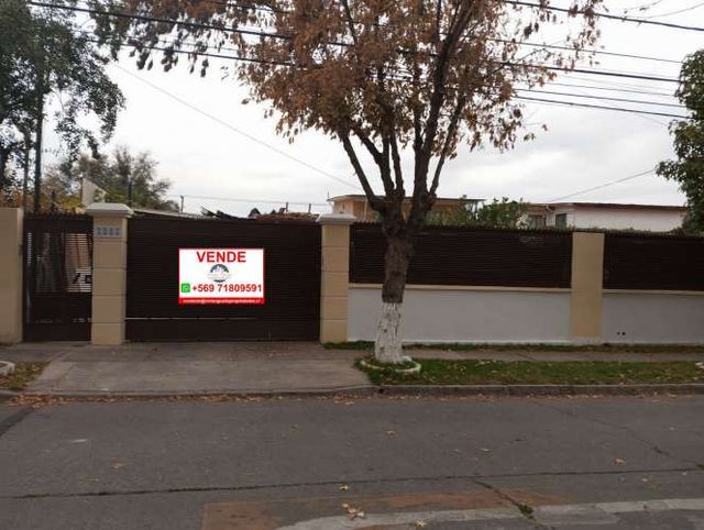Vendo Hermosa Casa Semi Amoblada, Comuna La Reina