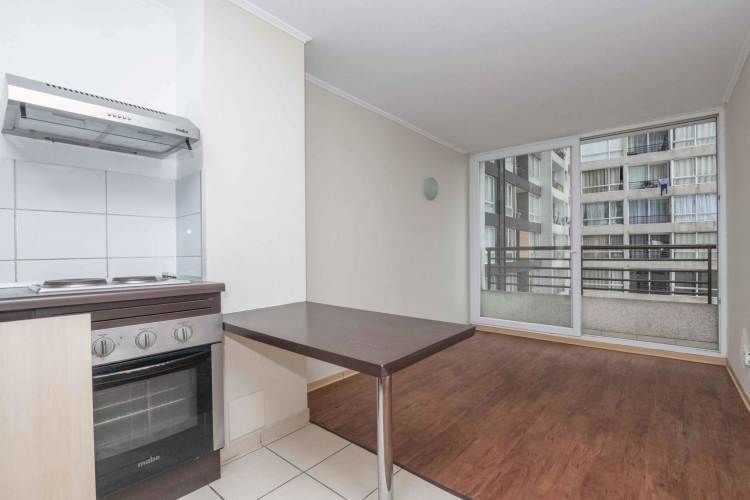 Avenida Vicuña Macke [88-1]