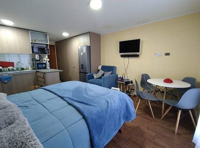 STUDIO METRO REPUBLICA COMO NUEVO