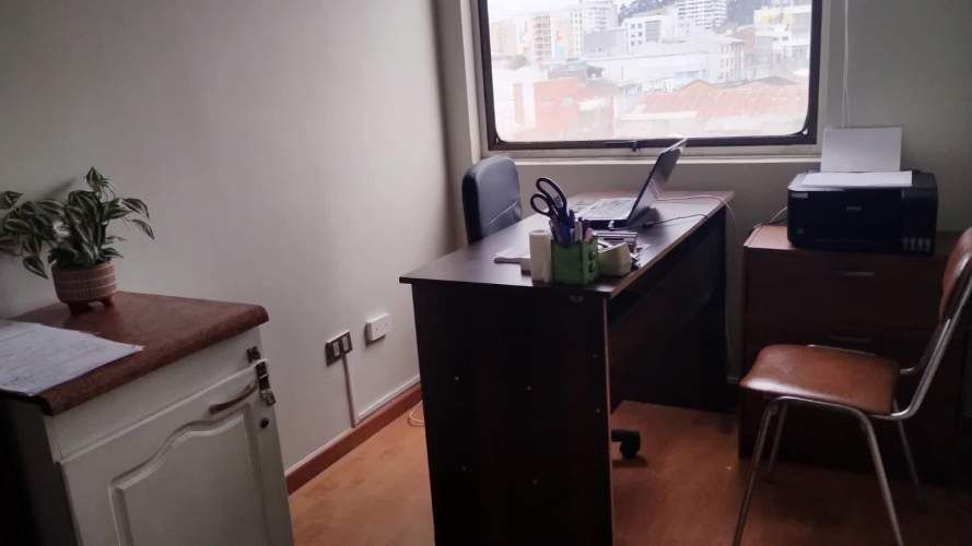 Arriendo amplia Oficina en pleno Centro de Concepción