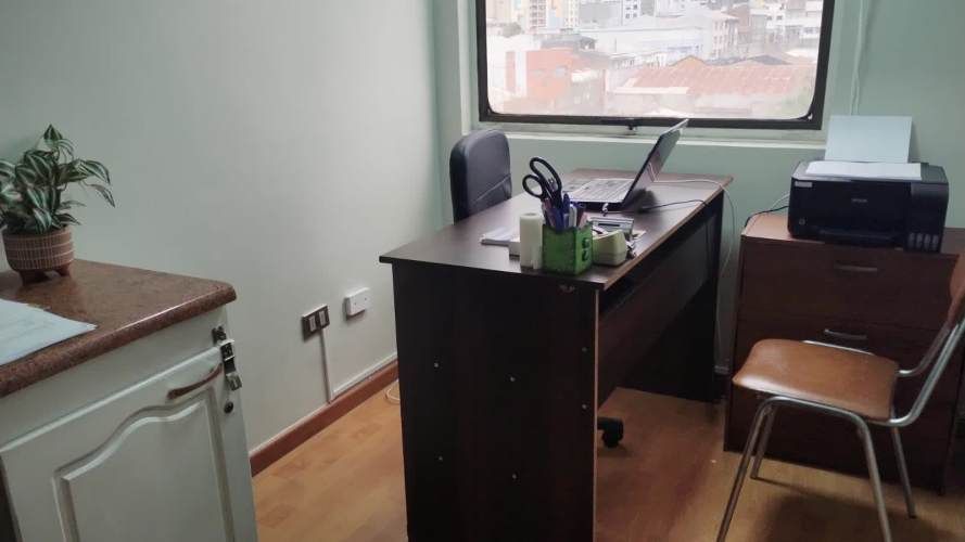 Arriendo amplia Oficina en pleno Centro de Concepción