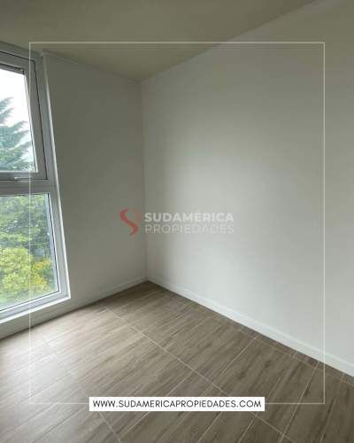 Se Arrienda Departamento en Edificio Smart Isla Teja, Valdivia