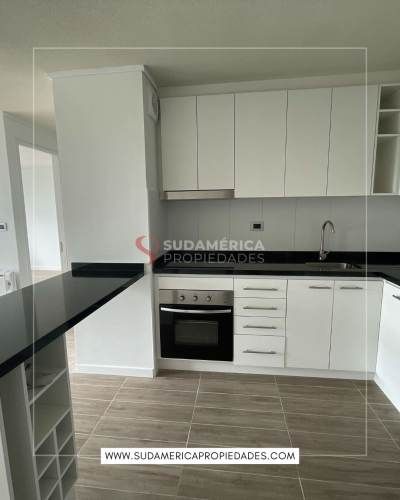 Se Arrienda Departamento en Edificio Smart Isla Teja, Valdivia