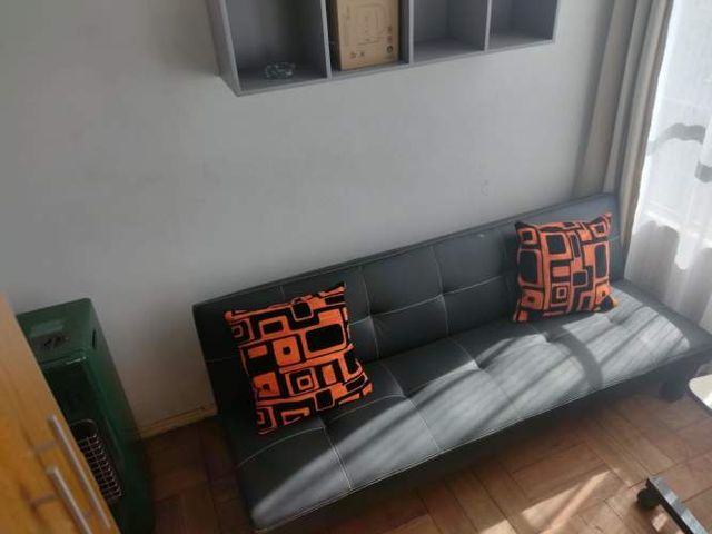 VIÑA DEL MAR. AMPLIO DEPARTAMENTO, CENTRAL. ESTACIONAMIENTO.