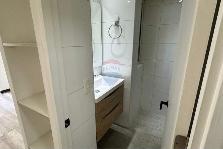 Se arrienda dpto 2d,2b,est y bodega macul