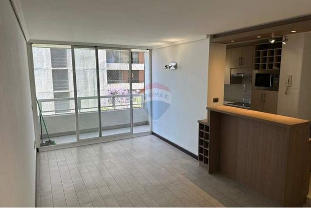 Se arrienda dpto 2d,2b,est y bodega macul