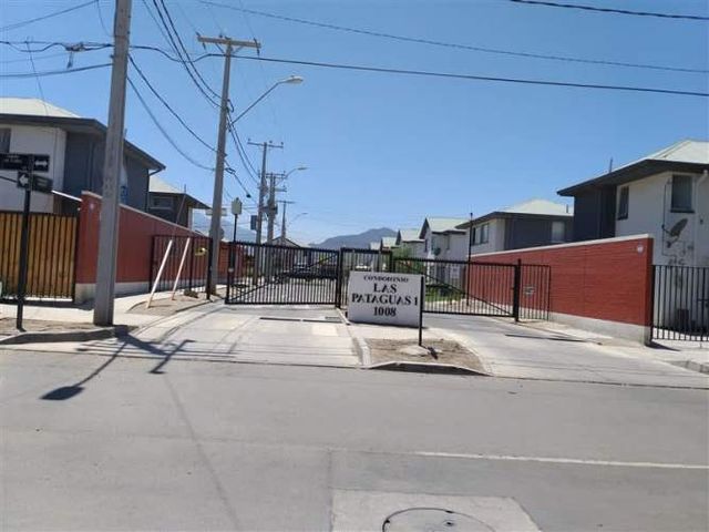 CASA Camino Las Flores con Larapinta Poniente