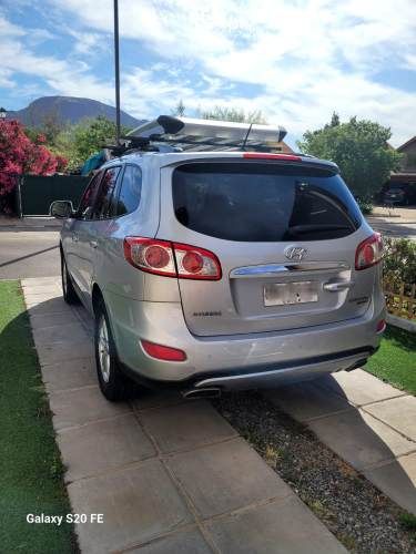 Hyundai santa fe 4WD. 7 pasajeros