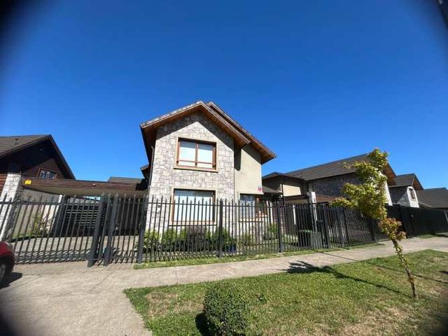 Hermosa casa en Barrio Residencial. Temuco  (138595)